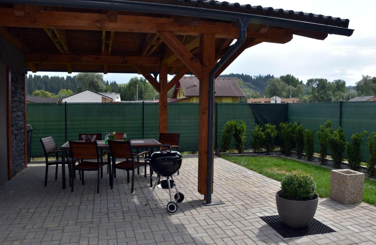 Elemir Apartment Besenova Bagian luar foto